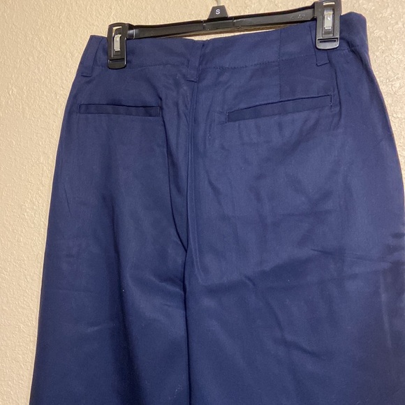 TENCEL Lyocell Pleated Trousers - Picture 5 of 5